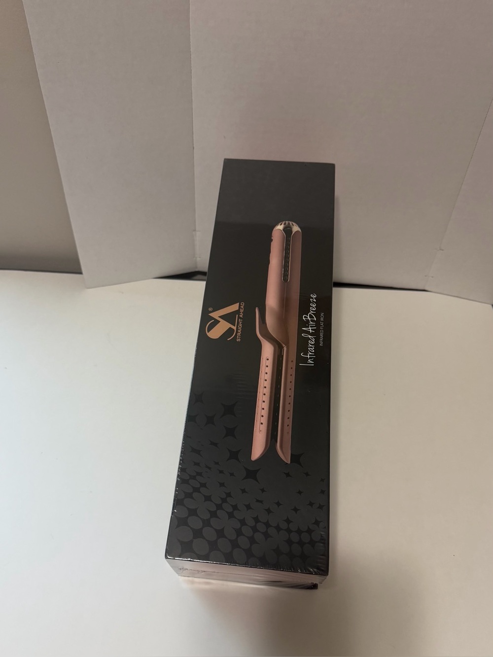 Infrared AirBreeze Rose Gold Flat Iron Hair Straightener New Sealed Dual Voltage